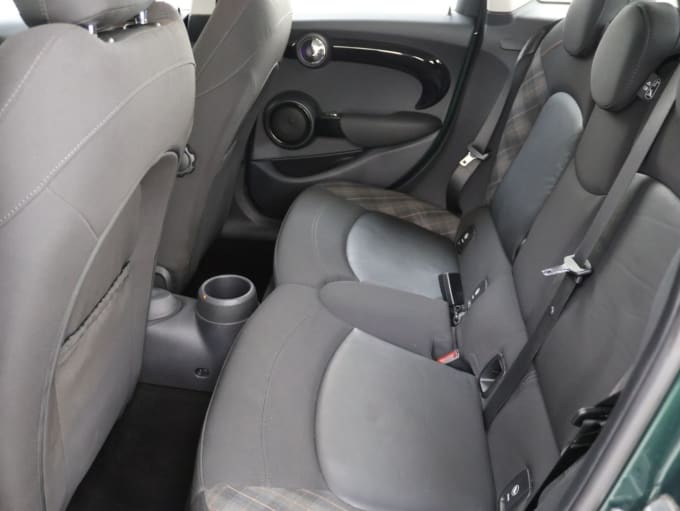2025 Mini Hatch