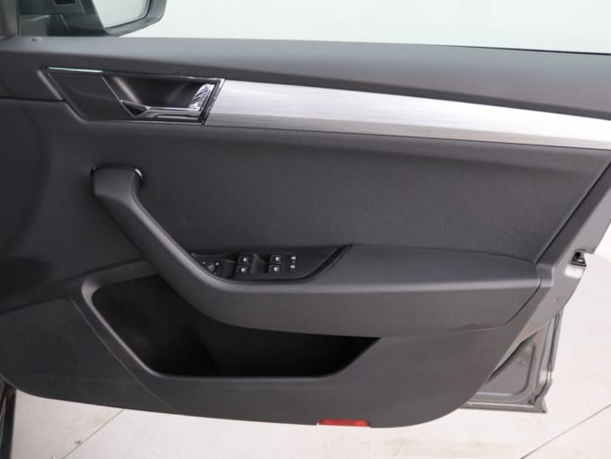 2025 Skoda Superb