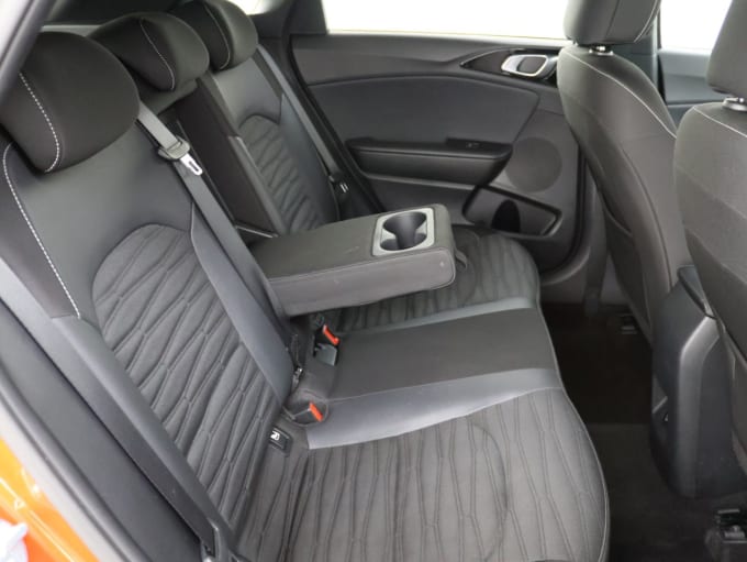 2025 Kia Ceed