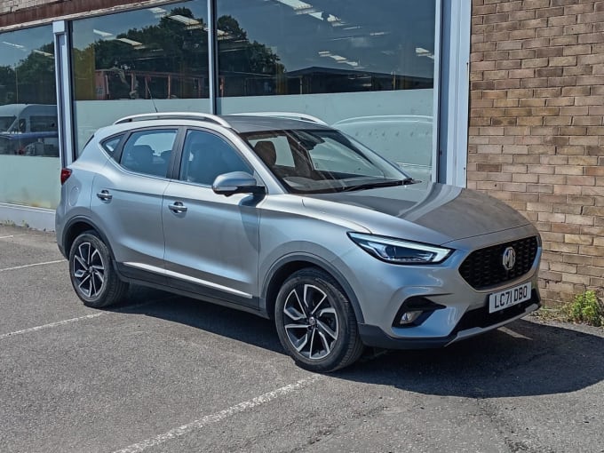 2025 Mg Mg Zs