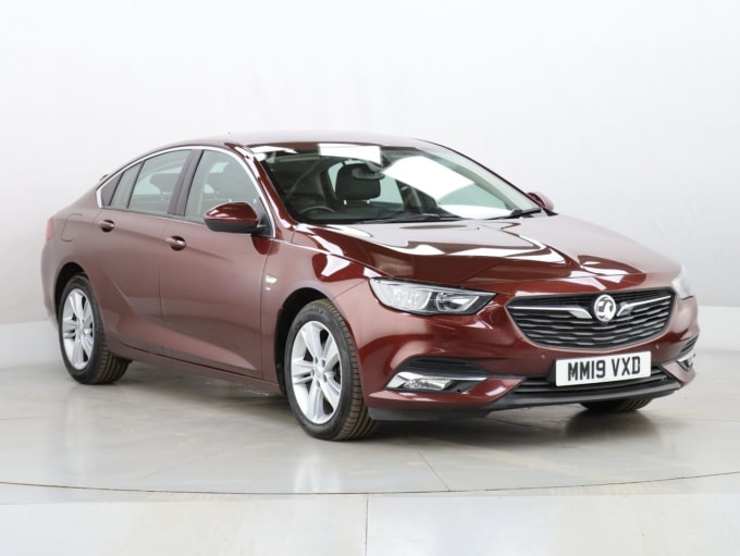 2025 Vauxhall Insignia
