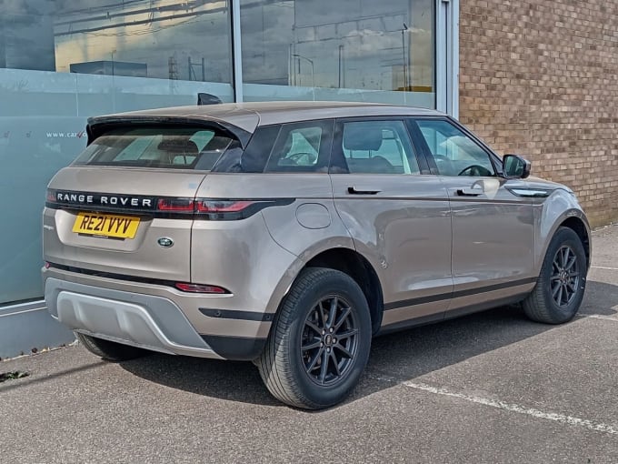 2025 Land Rover Range Rover Evoque