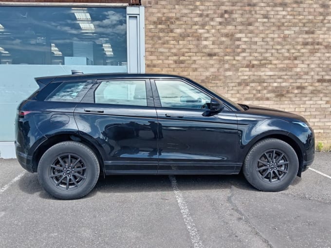 2025 Land Rover Range Rover Evoque