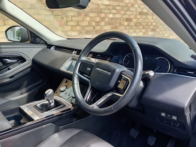 2025 Land Rover Range Rover Evoque