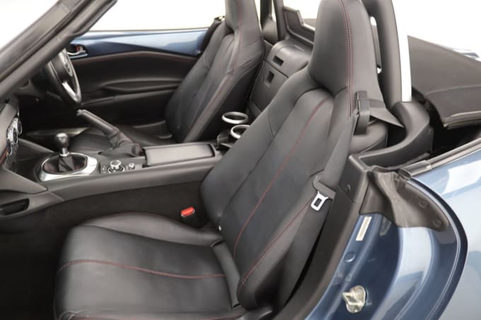 2025 Mazda Mx-5
