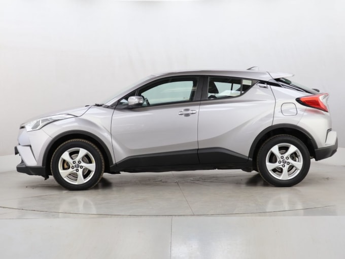 2025 Toyota C-hr
