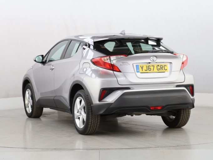 2025 Toyota C-hr
