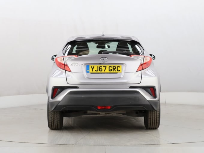 2025 Toyota C-hr