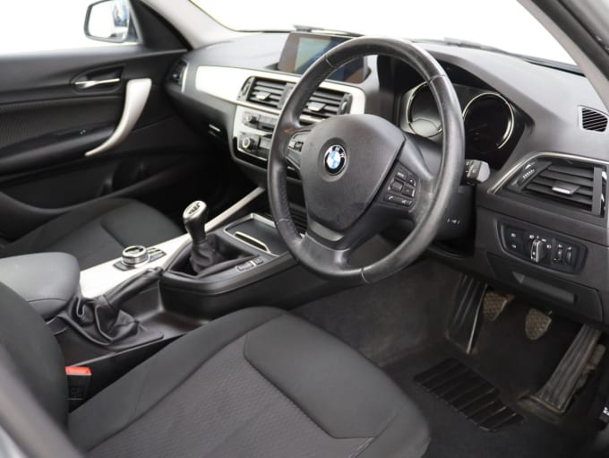 2025 BMW 1 Series