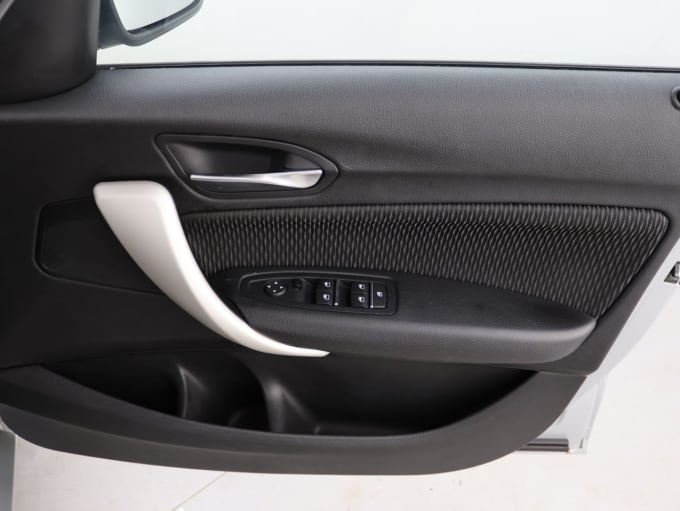 2025 BMW 1 Series