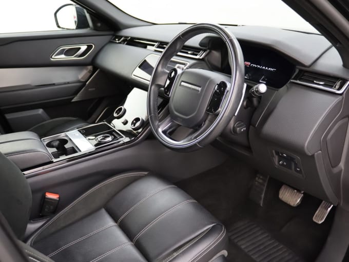 2025 Land Rover Range Rover Velar