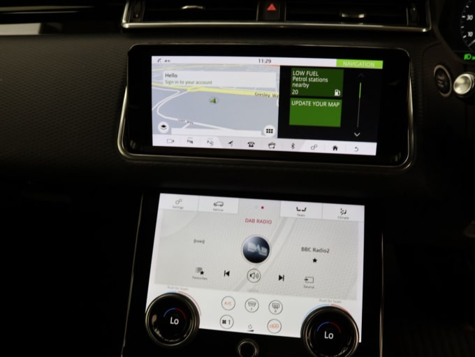 2025 Land Rover Range Rover Velar