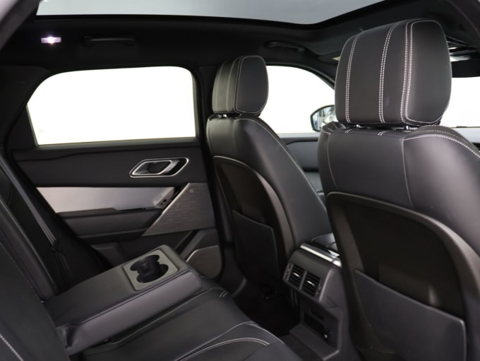 2025 Land Rover Range Rover Velar