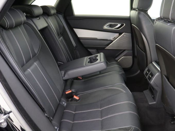 2025 Land Rover Range Rover Velar