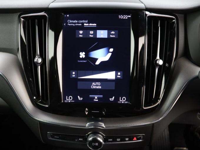 2025 Volvo Xc60