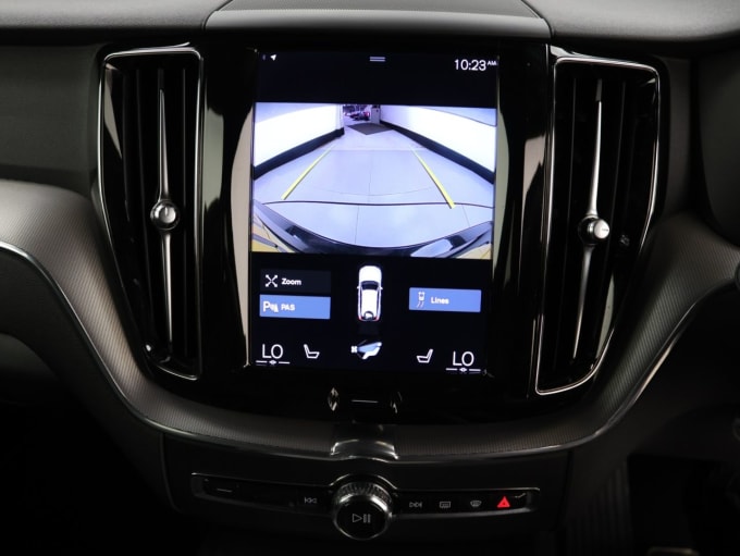 2025 Volvo Xc60