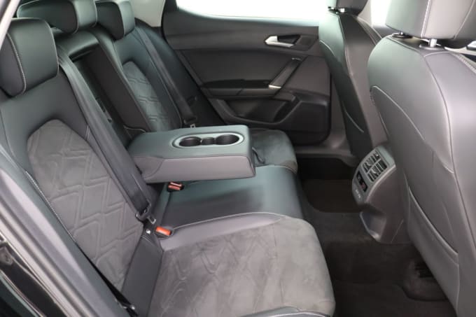 2025 Seat Leon