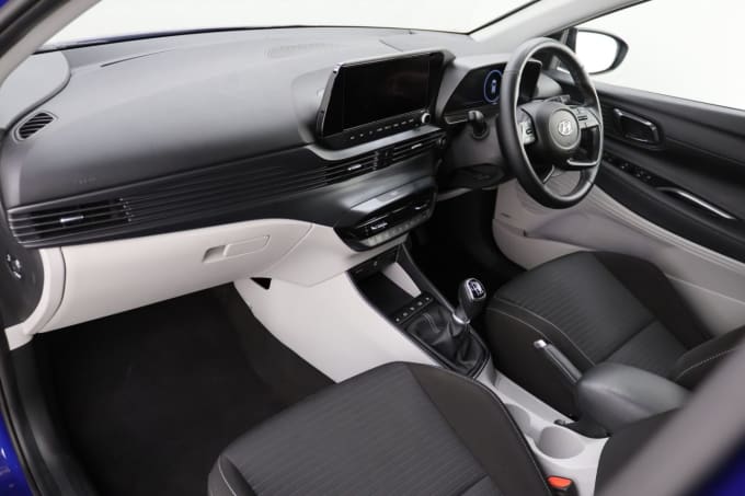 2025 Hyundai I20