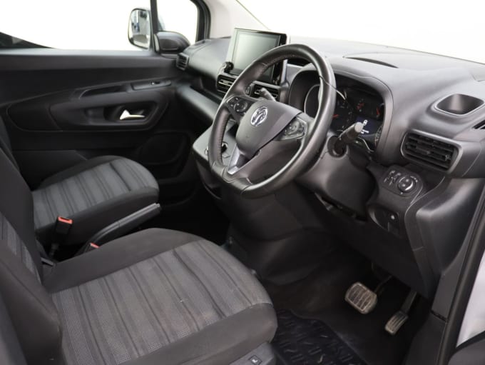 2025 Vauxhall Combo Life
