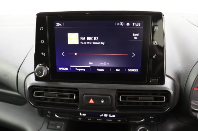 2025 Vauxhall Combo Life
