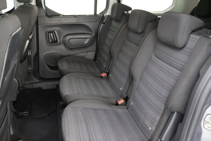 2025 Vauxhall Combo Life