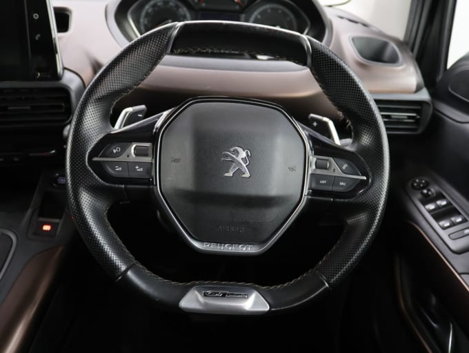 2025 Peugeot Rifter