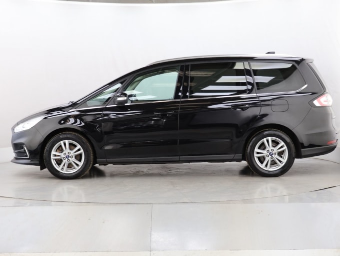 2025 Ford Galaxy