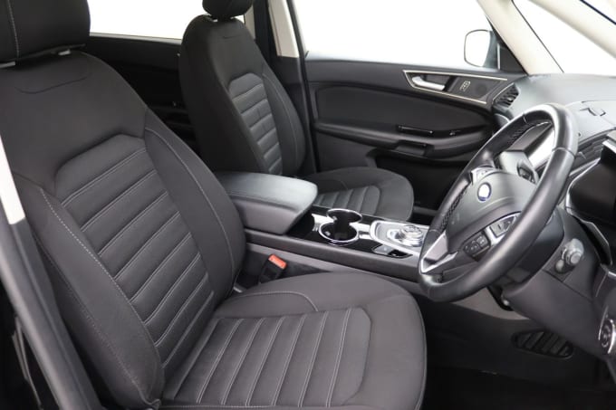 2025 Ford Galaxy