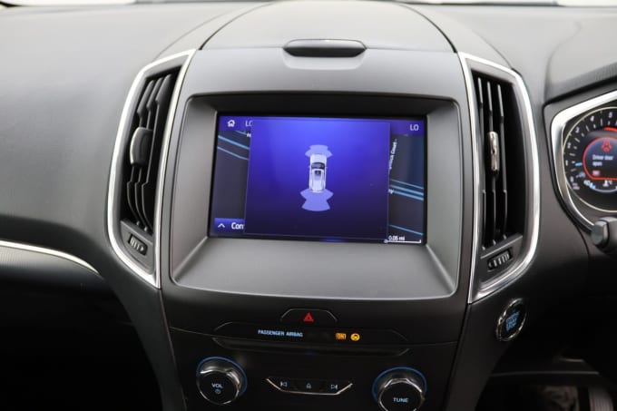 2025 Ford Galaxy