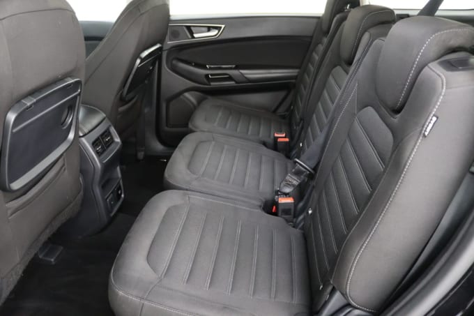 2025 Ford Galaxy