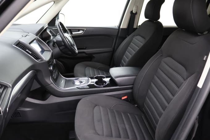 2025 Ford Galaxy