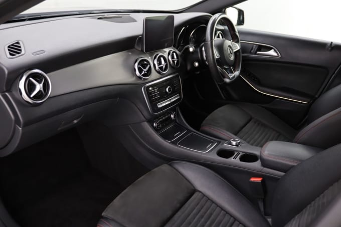2025 Mercedes-benz Gla Class