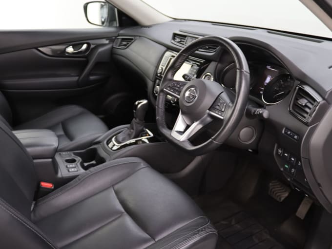 2025 Nissan X-trail