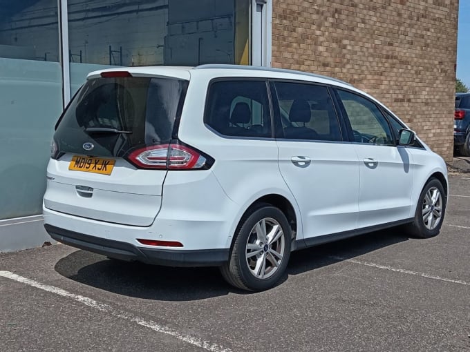 2025 Ford Galaxy
