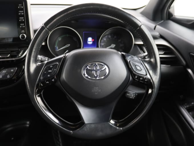 2025 Toyota C-hr