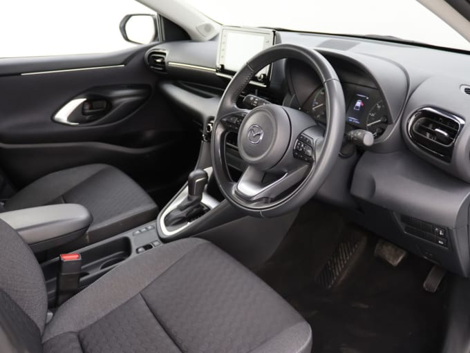 2025 Mazda Mazda2 Hybrid