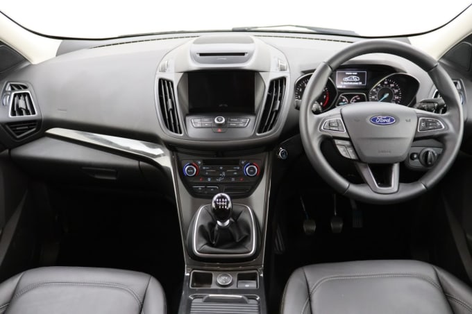 2025 Ford Kuga