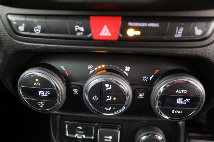 2025 Jeep Renegade