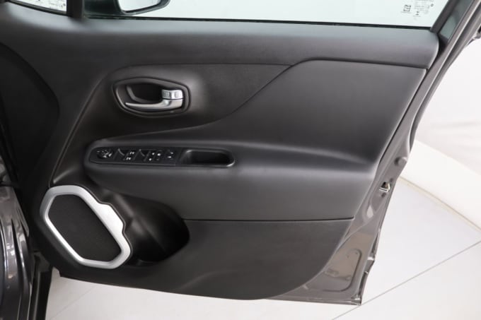 2025 Jeep Renegade