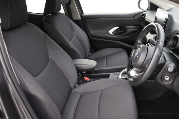 2025 Toyota Yaris