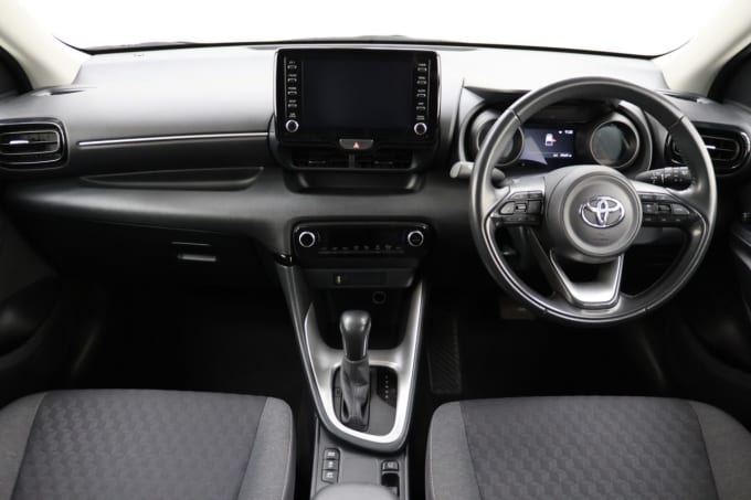 2025 Toyota Yaris