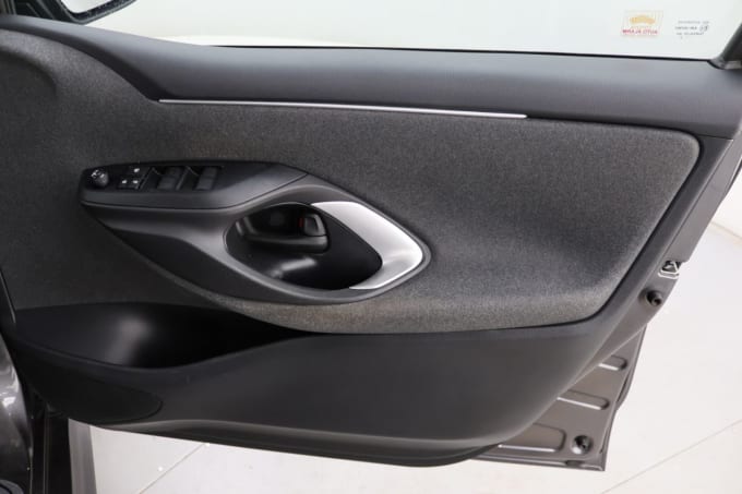 2025 Toyota Yaris