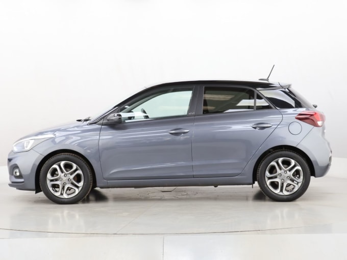 2025 Hyundai I20