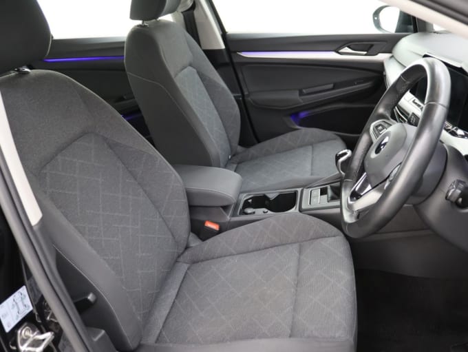 2025 Volkswagen Golf