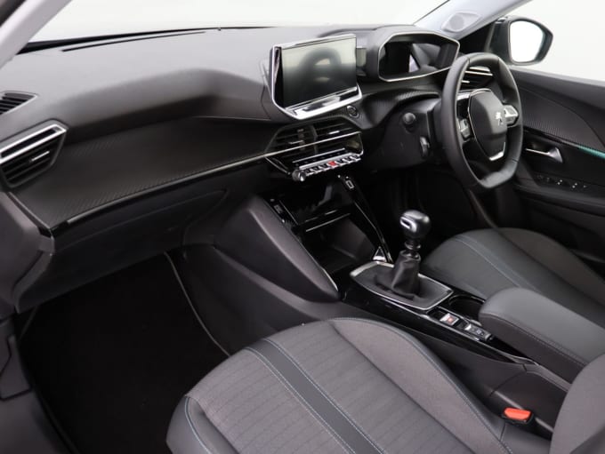 2025 Peugeot 2008