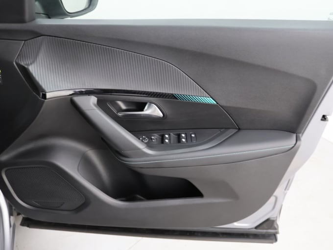 2025 Peugeot 2008
