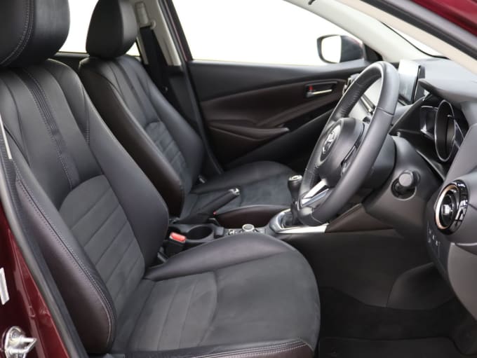 2025 Mazda Mazda2