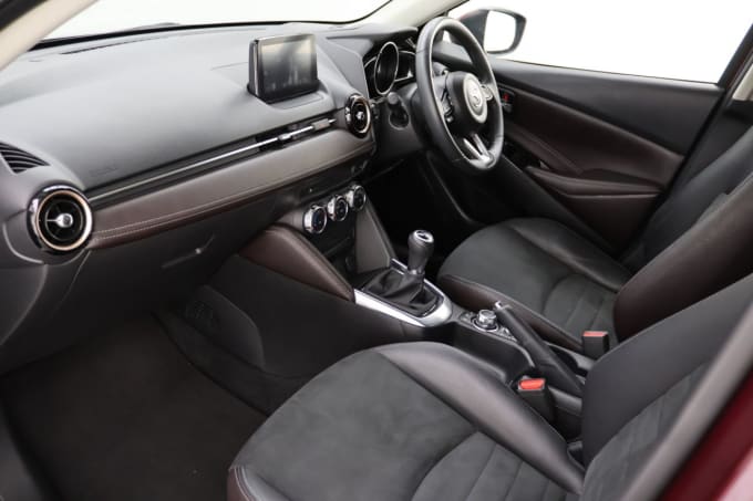 2025 Mazda Mazda2