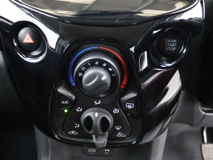2025 Peugeot 108