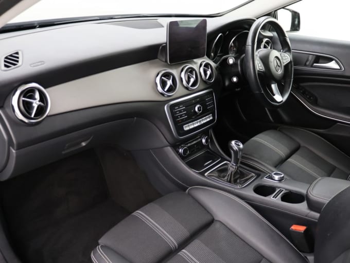 2025 Mercedes-benz Gla Class